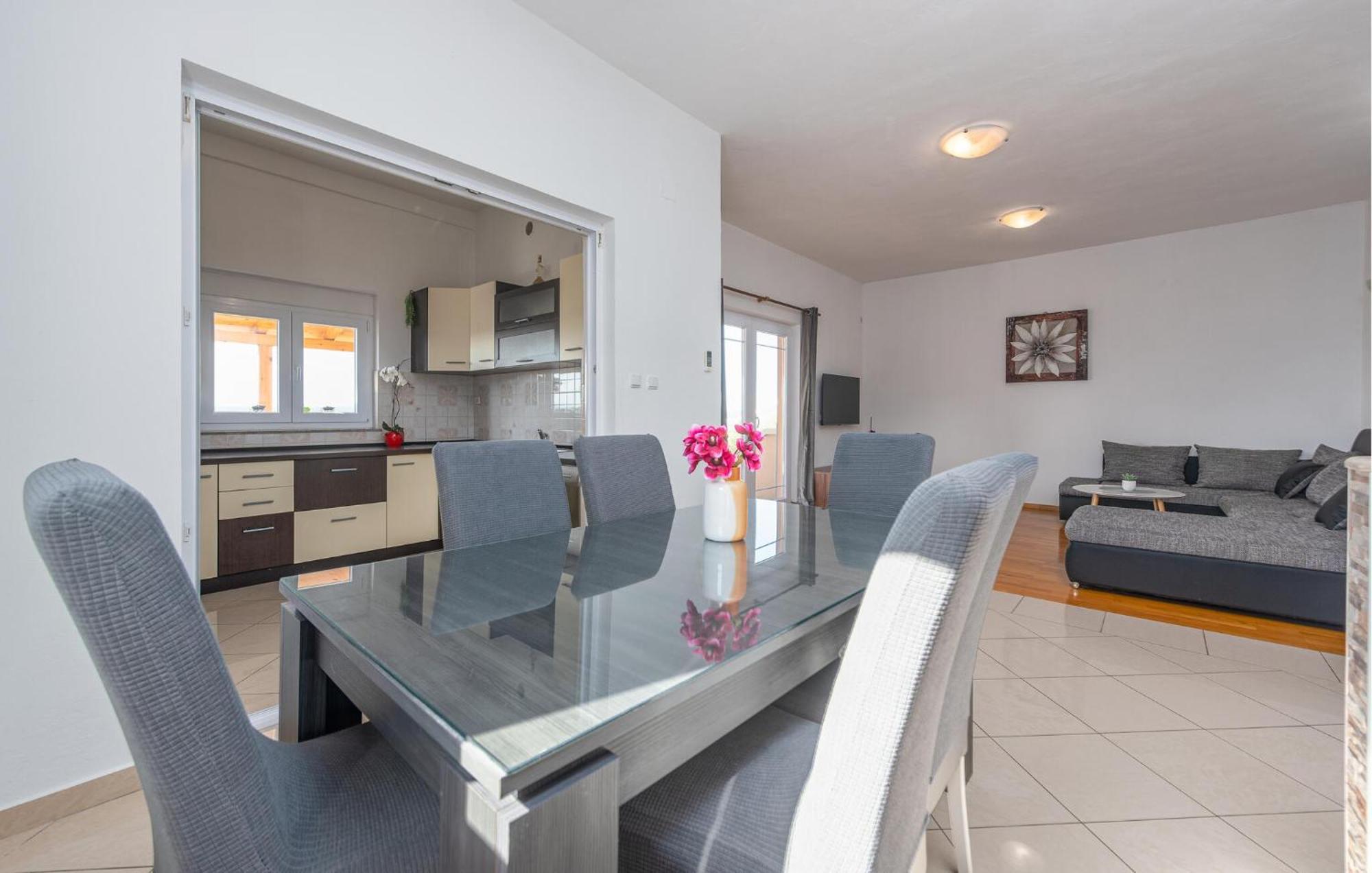 Beautiful Apartment In Maslenica With Kitchen エクステリア 写真