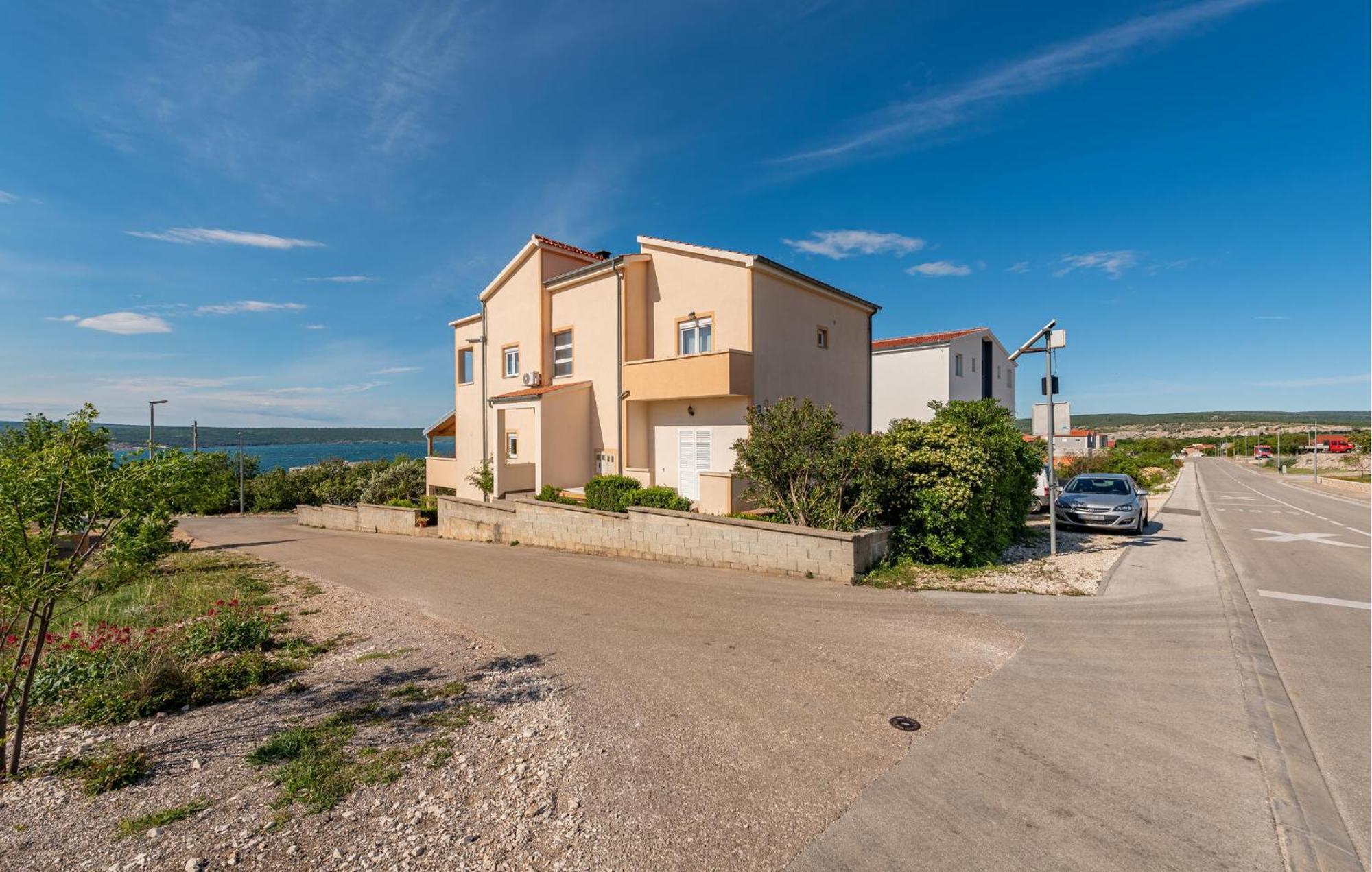 Beautiful Apartment In Maslenica With Kitchen エクステリア 写真