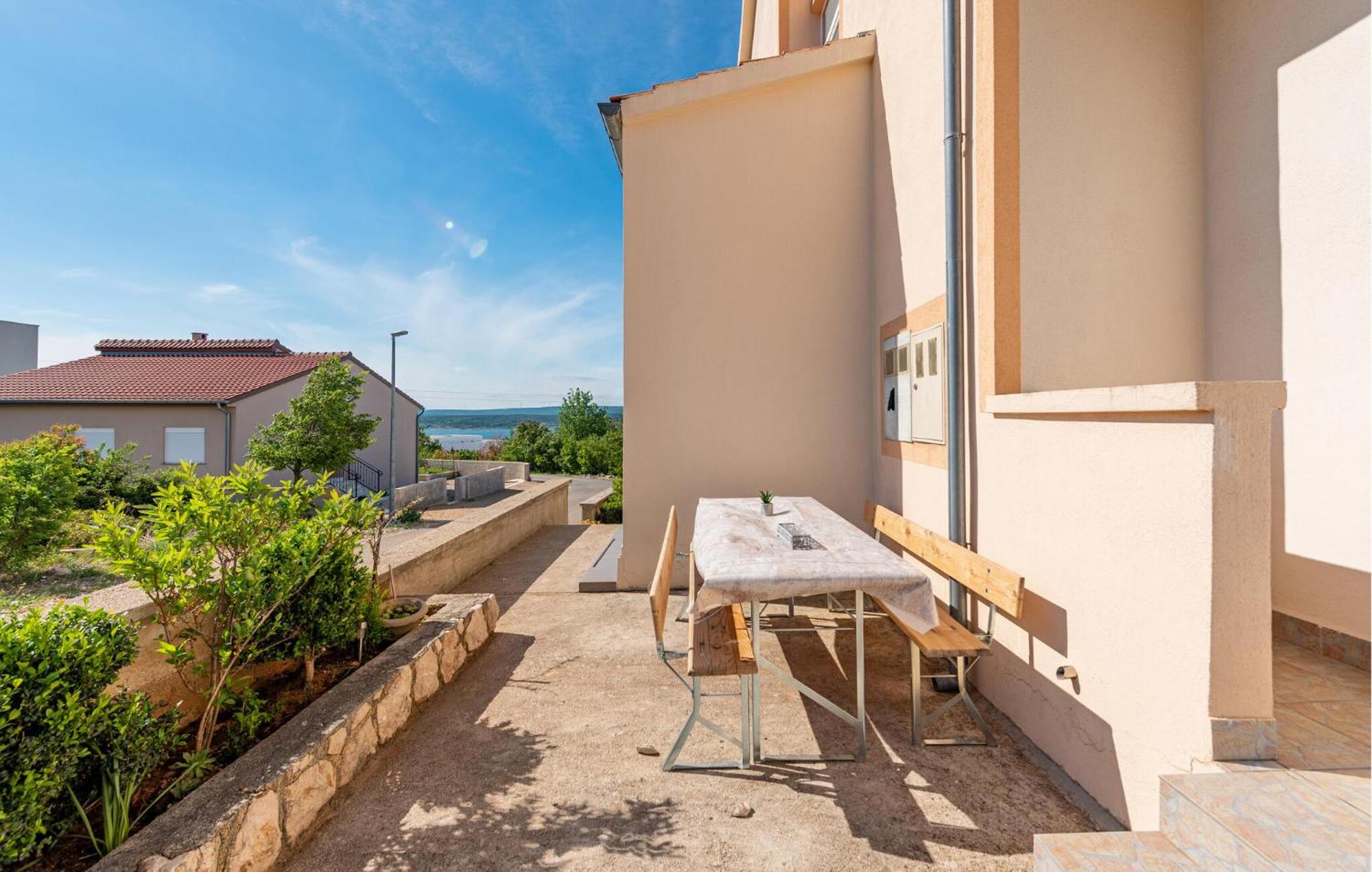 Beautiful Apartment In Maslenica With Kitchen エクステリア 写真